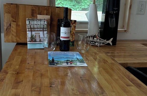 Long Eddy Cabina | Cozy Casita- Grill, Fire Pit, Pet-Friendly, Wifi