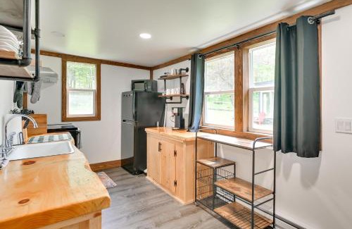 East Durham Casa | Cozy Catskills Cabin - 12 Mi to Windham Mountain!