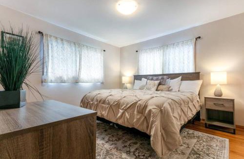 Garden District Casa | Cozy CDA Retreat 4BR Fire Pit Weekly Deals