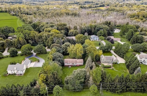 Cedarburg Casa | Cozy Cedarburg Country-Side House