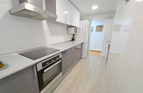 Nou Moles Apartamento | Cosy Central Apartment in Valencia + WiFi + Netflix.