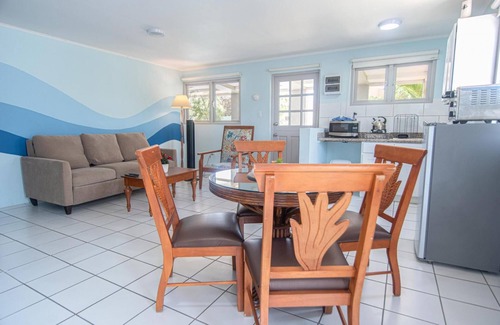 Boegoeroei Apartamento | Cozy Central Quiet Close to the Beach Pool