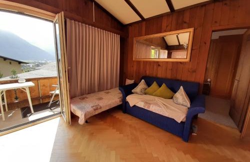 Goldswil Apartamento | Cozy Chalet by Interlaken. Parking