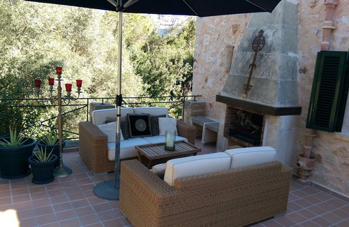Cala Llombards Chalet De Esquí | Acogedor chalet directamente en el mar, zona tranquila, calle sin salida, vista al mar, max 4 pers.