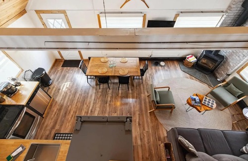 Locust Lake Village Chalet De Esquí | Cozy Chalet in Pocono Lake.