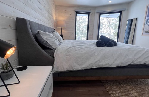 La Conception Chalet De Esquí | Cozy chalet on a lake close to Tremblant