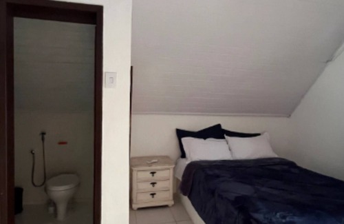 Biscaia Chalet De Esquí | Cozy chalet with beautiful views and direct access to the sea.
