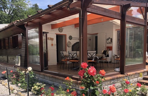Seranon Chalet De Esquí | COZY CHALET WITH COVERED POOL