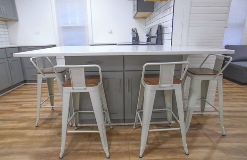 High Point Casa | Cozy& Charming 3-bedroom house in High Point close to shopping and restaurants