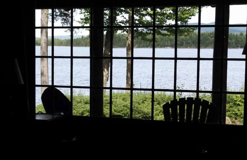 Andover Casa | Acogedora y encantadora cabaña frente al lago en el lago Cupsuptic (Rangeley, ME)