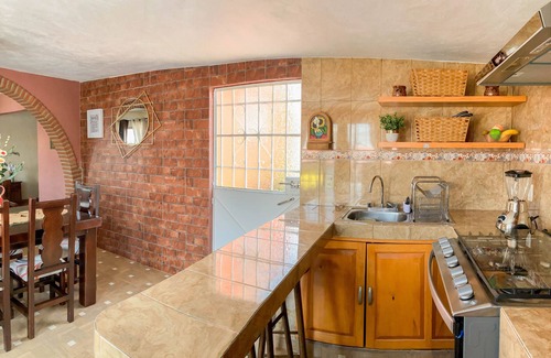 Cuernavaca Apartamento | COZY-CHARMING-WELL LOCATED