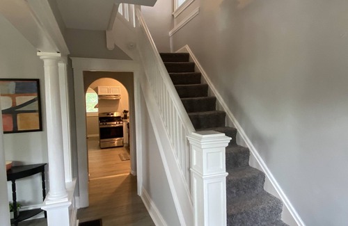 East Price Hill Casa | Cozy Cincinnati Home Located Just Minutes from Downtown, Stadiums, and More!