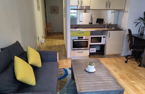 Carlton South Apartamento | Cozy City Apartment - 1 Bedroom with Balcony