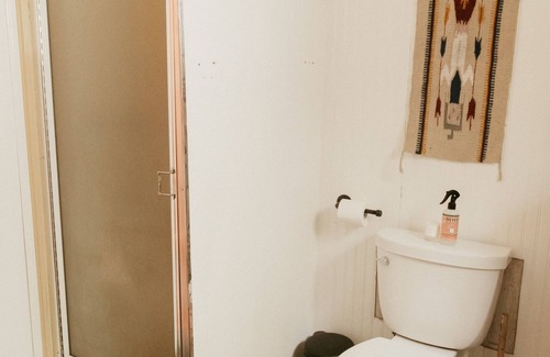 McCall Cabina | Cozy, Classic McCall Cabin Tucked in the Woods Just Off Warren Wagon w/ Hot Tub.