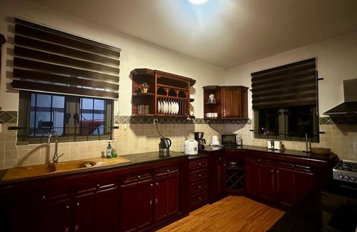 Quatre Bornes Apartamento | Cozy Classical Apartment 1!