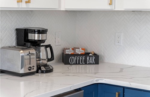 Clawson Casa | Cozy Clawson Getaway with Hot Tub & Arcade