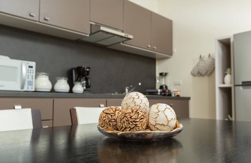 Munoz Apartamento | COZY & CLEAN 1 Bedroom Royal suite 5 star amenities