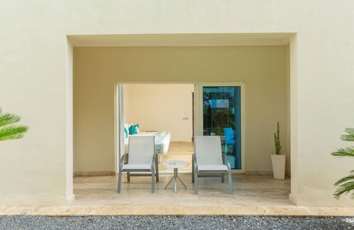 Munoz Apartamento | COZY & CLEAN 2 Bed Studio With 5 star amenities