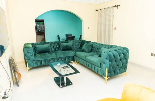 Limbe Apartamento | Cozy, Clean and Accessible 2 Bedroom Apartments.