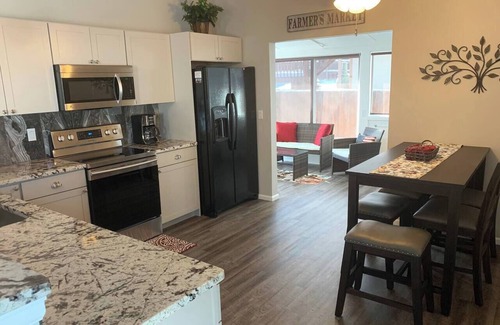 Ralston Valley Casa | Cozy, Clean & Fully Remodeled – Long Stay Friendly!