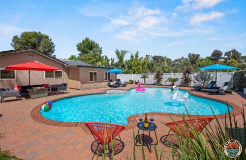 Loma Alta Casa | Cozy Coastal Hangout-Pool, Spa & Game Night Ready!