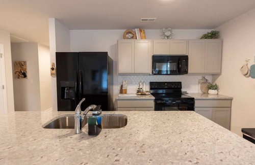 Southport Casa | Cozy Coastal Home Near Beaches, Shops, Restaurants