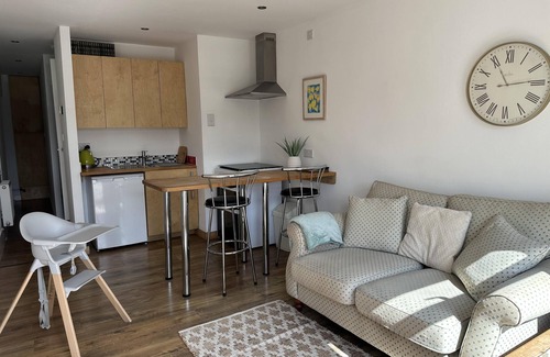Saint Erth Praze Cabina | Cozy Coastal Lodge in Hayle