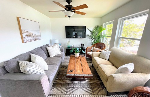 Annapolis Casa | Cozy Coastal Waterfront Retreat