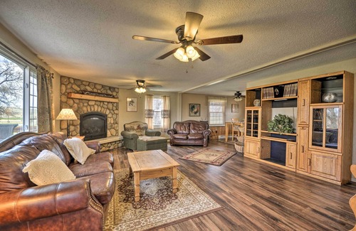 Cody Cabaña | Cozy Cody House <10 Mi to Buffalo Bill Center!