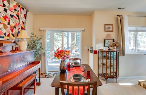 Southwest Colorado Springs Apartamento | Cozy Colorado Springs Vacation Rental w/ Patio!