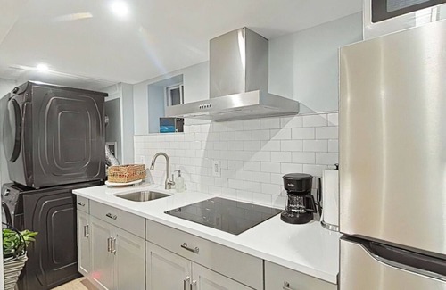 Williamsbridge Casa | Cozy comfortable 1b 1bath with AC and WiFi in the Bronx