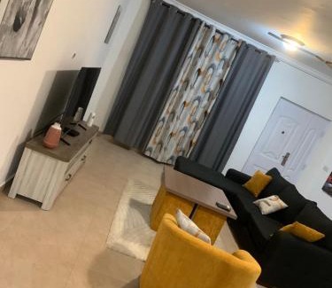 Accra Apartamento | Cozy comfortable One bedroom close to Airport