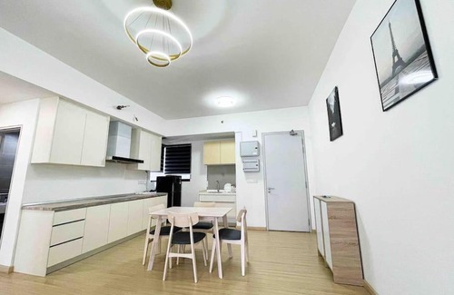 Sungai Buloh Apartamento | Cozy & Comfy Home Dsara Sentral Opposite MRT