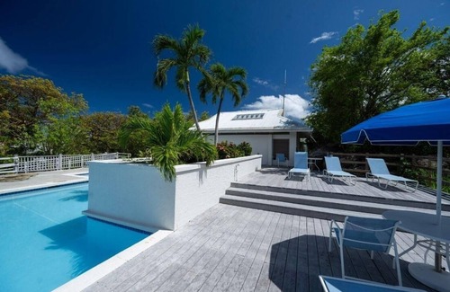 Rosendal Condominio | Cozy Condo 3 minutes away from Magens Bay beach!