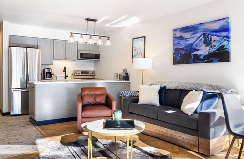 Big Horn Condominio | Cozy Condo in an incredible location.