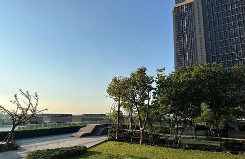 Bang Kra So Apartamento | Cozy Condo in Nonthaburi with riverfront view