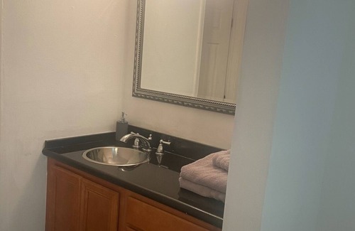Metairie Condominio | Cozy Condo minutes from New Orleans and MSY