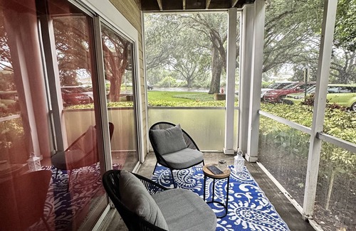 Carrollwood Condominio | Cozy Condo Minutes from Tampa International Airport and Busch Gardens