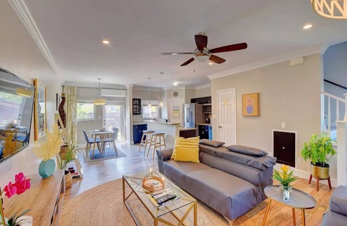 Nassau Apartamento | Cozy Condo Near Beach, Restaurants, Shops, Airport