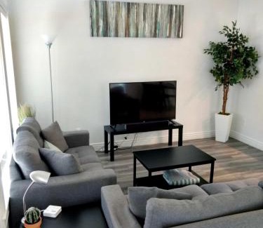 Mesa Casa | Cozy condo near MCC with pool, BBQ, covered parking