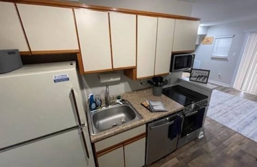 North Shore Condominio | Cozy condo on Smith Mountain Lake
