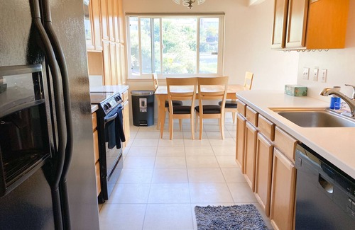 San Leandro Condominio | Cozy Condo With Bay Views