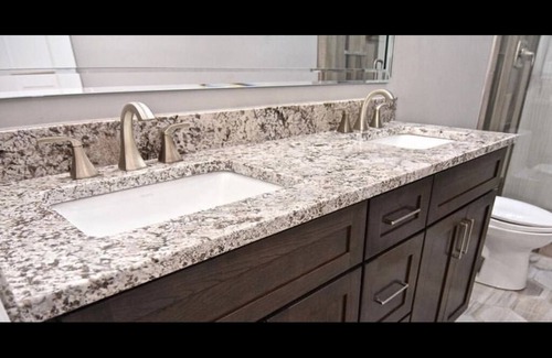 Lemon Springs Condominio | Cozy Condo with Workspace and Lake Access