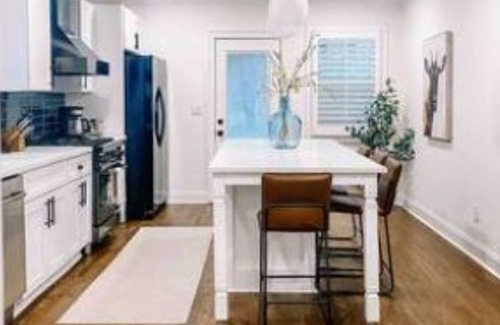 Edgewood Casa | Cozy & Convenient - Intown ATL Retreat!