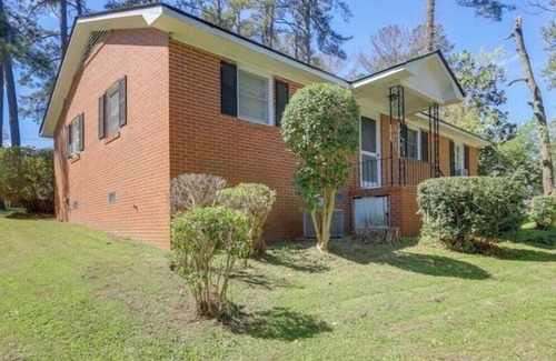 Macon Casa | Cozy & Convenient Macon Home ~ 3 Mi to Town!