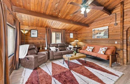 Sioux Falls Casa | Cozy Copper Cabin Lodge