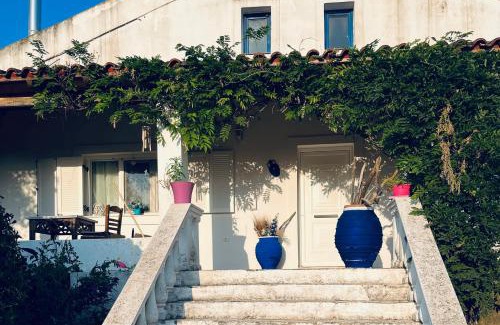 Kefalovriso Casa | Cozy Corfu Bungalow 5 minutes to Aqualand