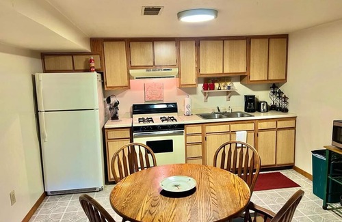Racine Apartamento | Cozy Corner 2 on Zimmerle