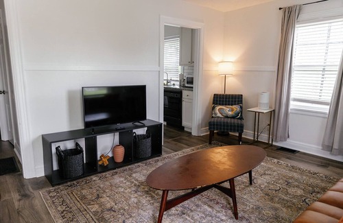 Lexington Casa | Cozy Corner - Little House in Downtown Lexington
