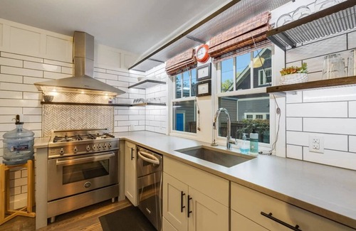 Bozeman Cabaña | Cozy Cottage 1 Block to Main St